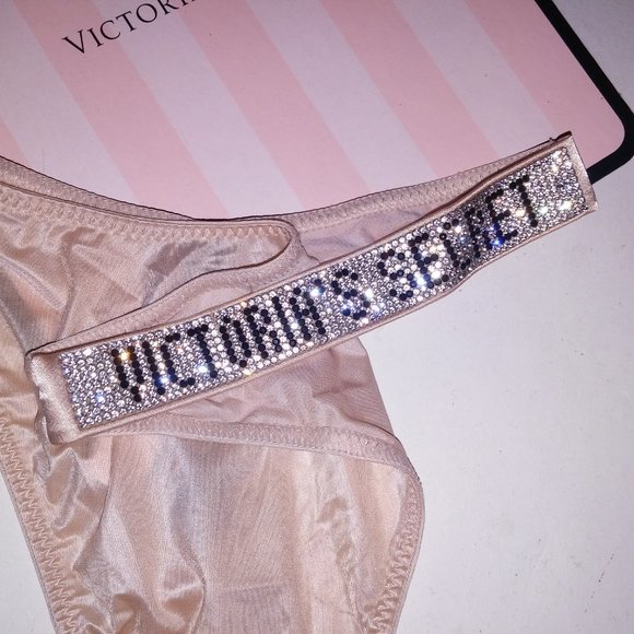 Victoria Secret Panty - Picture 4 of 8